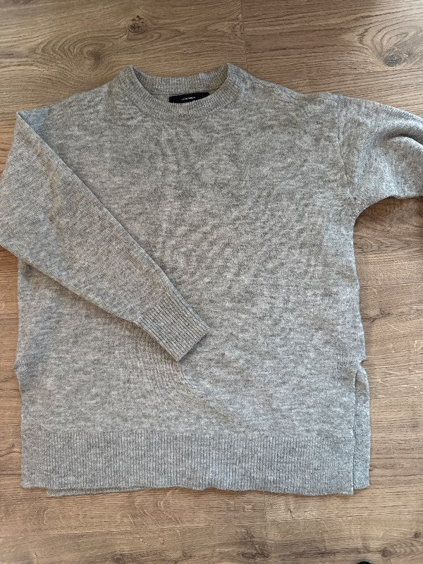 Vero Moda peysa grá