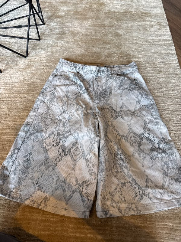 Scuffer jorts