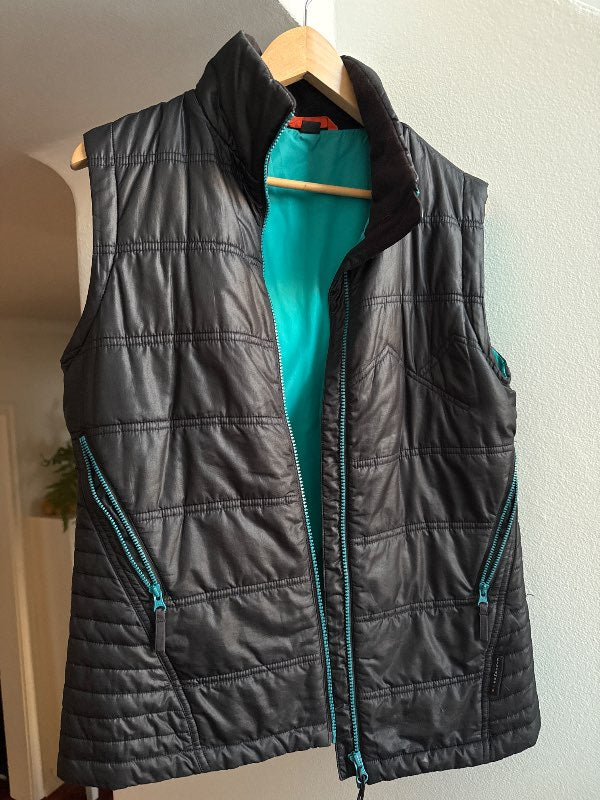 Cintamani vest