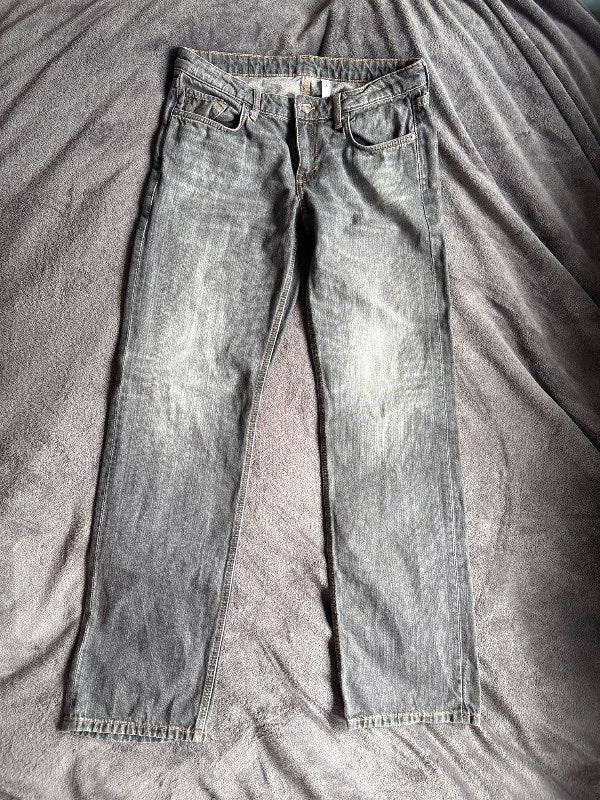 Gráar Weekday Arrow low straight gallabuxur