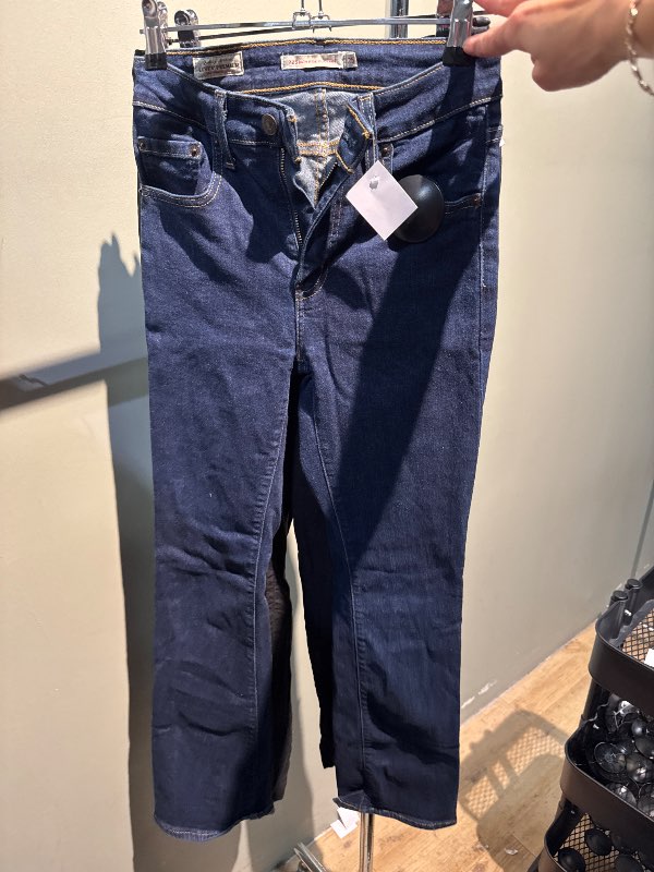 Levi’s pants
