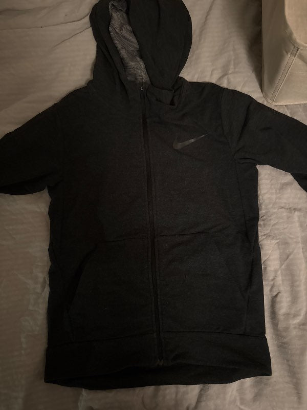 f. nike dri-fit peysa