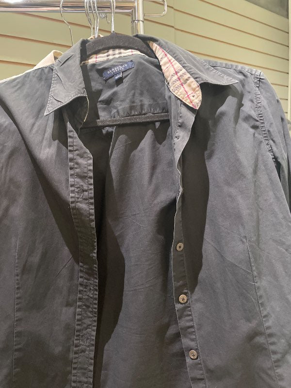 Burberry blússa