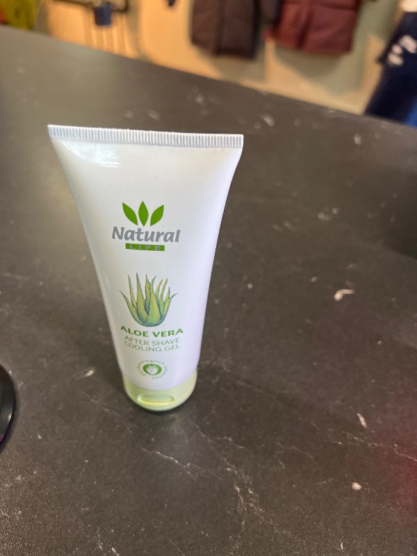 Aloa Vera after shave gel