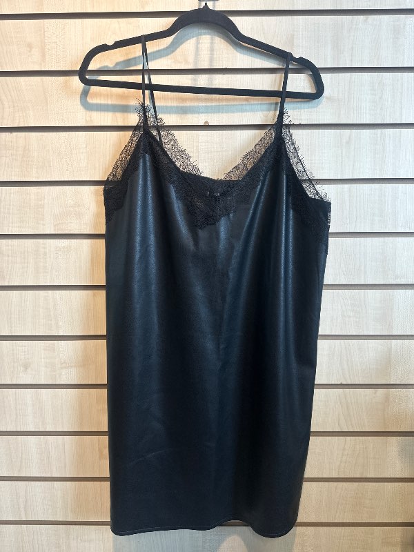 gina tricot pleðurkjoll