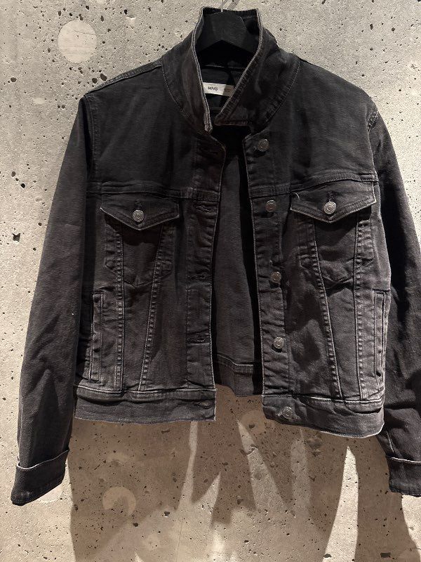 Gallajakki Mango XL svartur