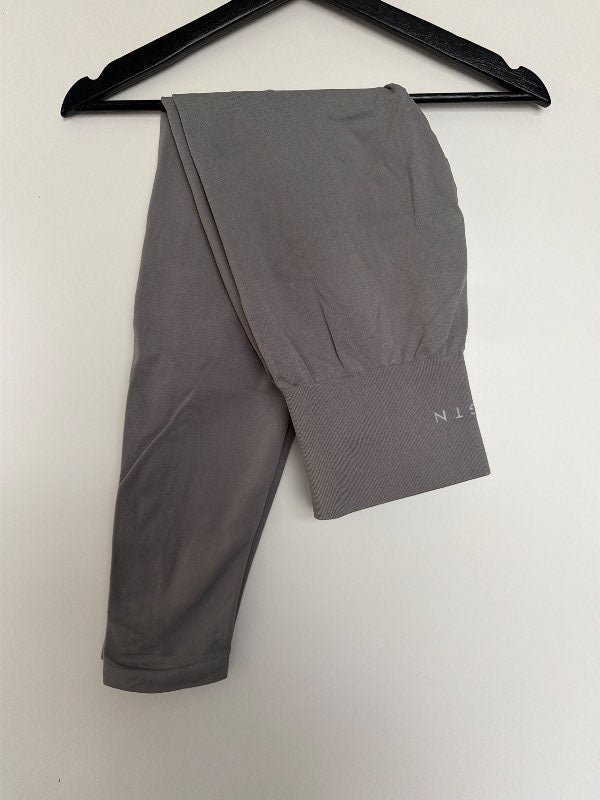 NVGTN íþróttabuxur gráar