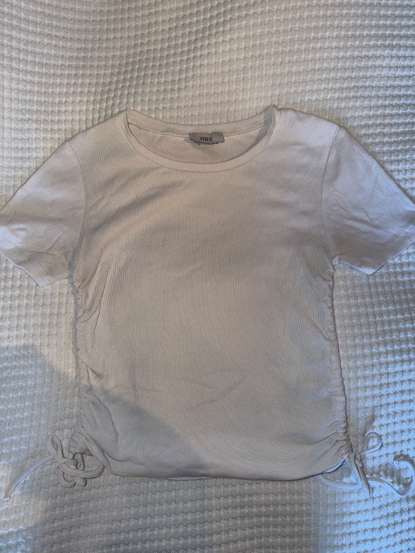 Envii stuttermabolur