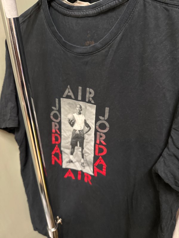 Air Jordan Bolur