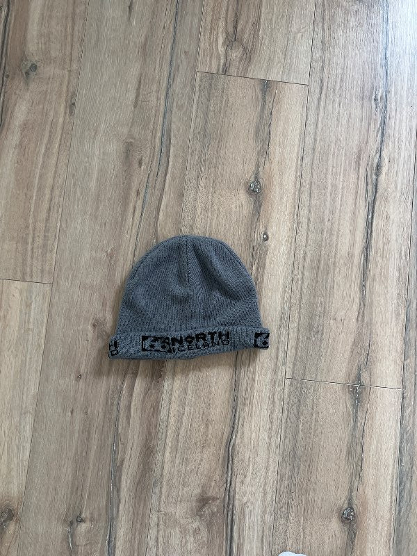 66 húfa