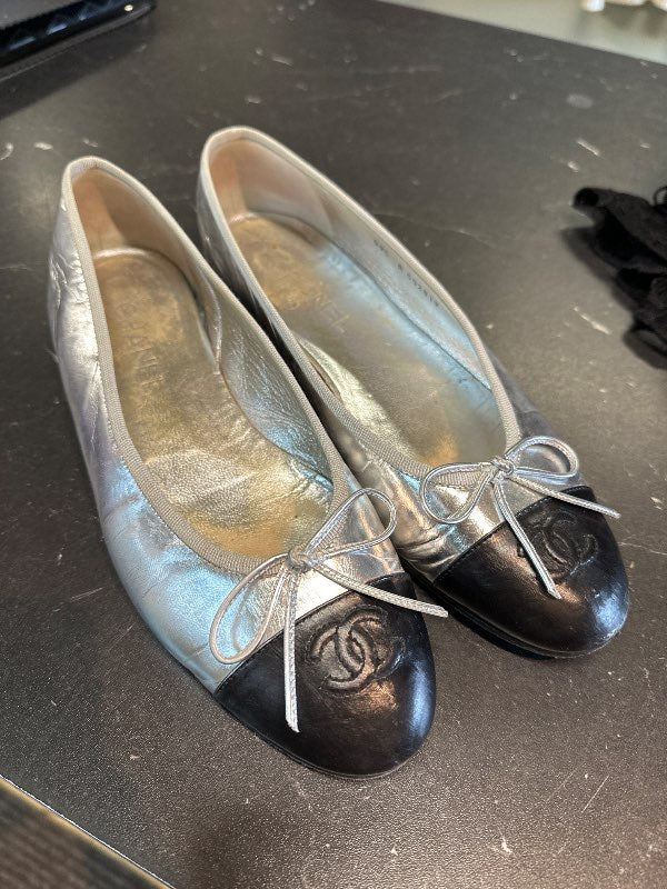 Chanel flats