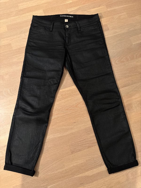 Banana Republic buxur svartar