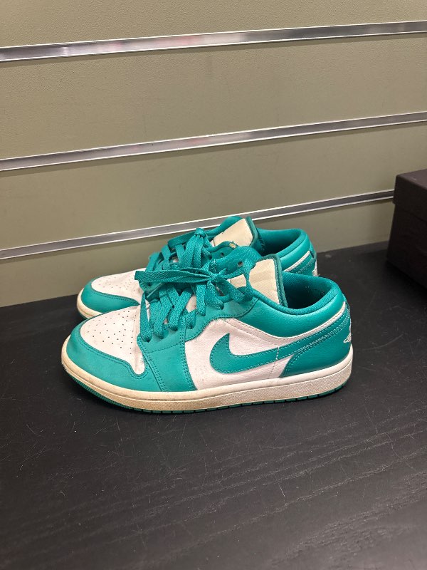 Grænirr Nike