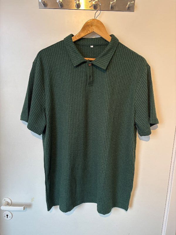 Grænn polo bolur