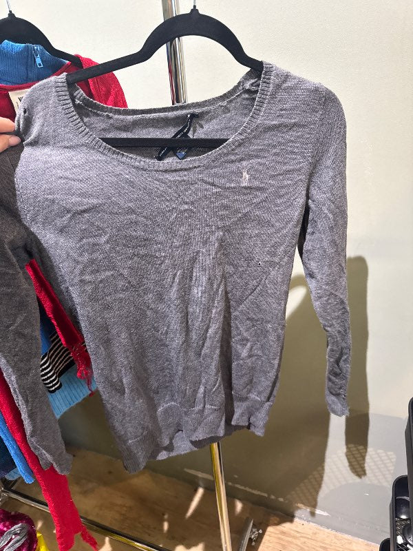 Grá Ralph Lauren peysa