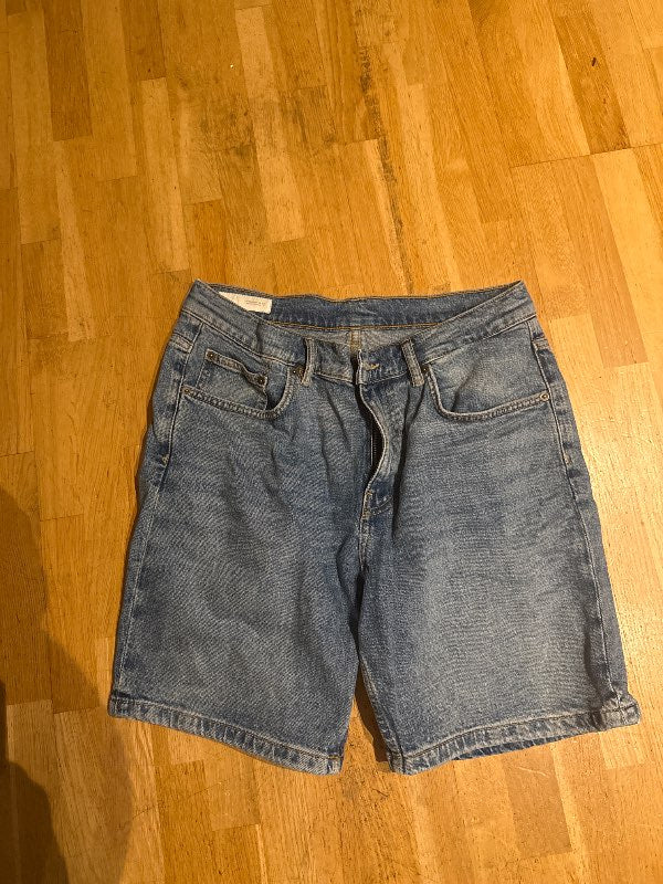 gallastuttbuxur Zara