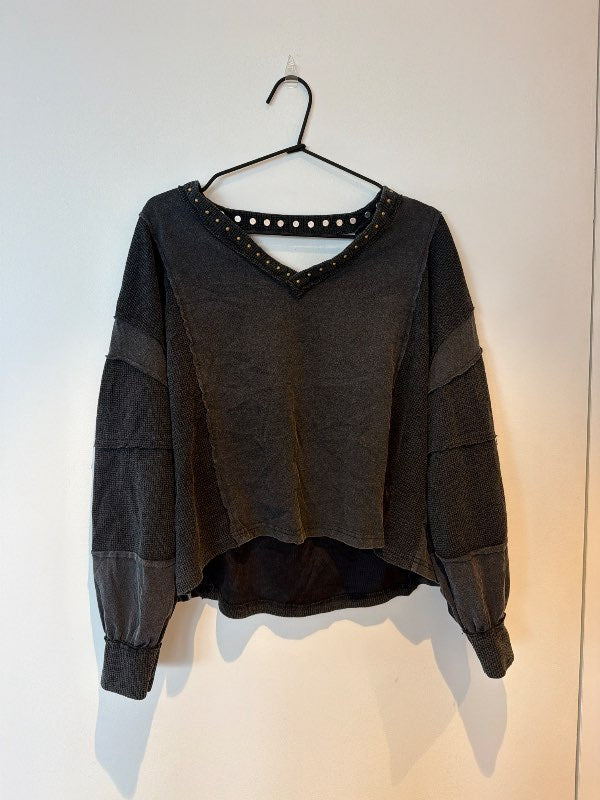 Studded langerma bolur