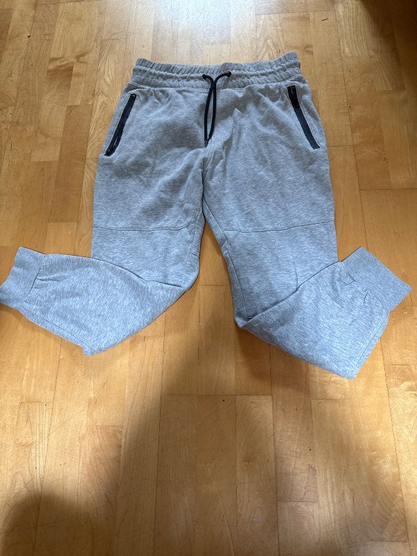 Jöhging buxut