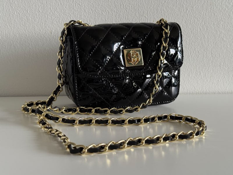 NEW Kazar quilted bag Vidia
