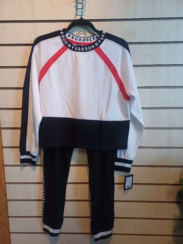 DKNY tracks suit