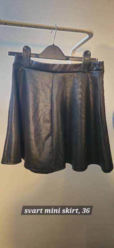 Miniskirt pu-leather