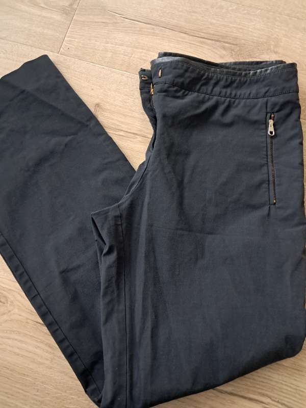 Hugo Boss buxur