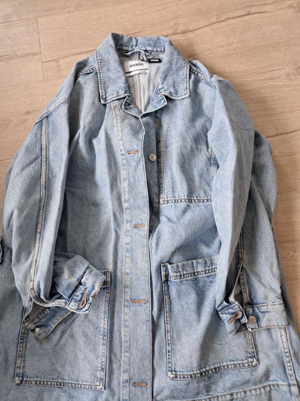 Weekday jakki NEW