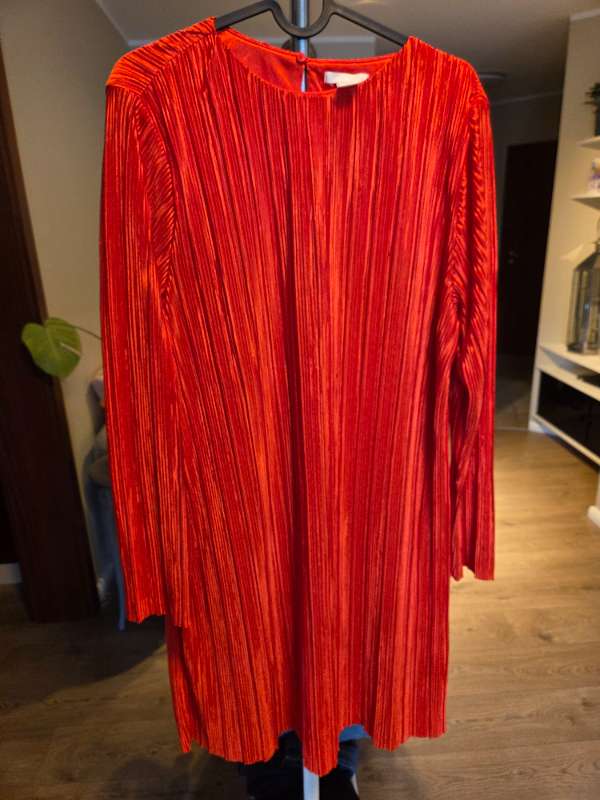 H&m rauður kjóll