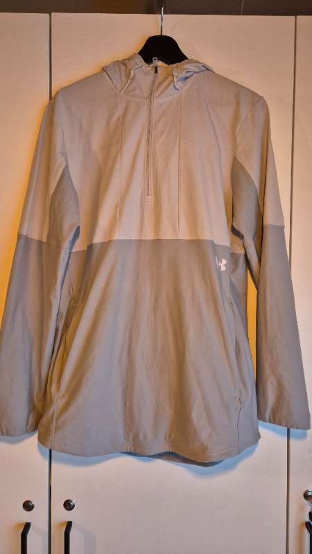 Under armour anoraki