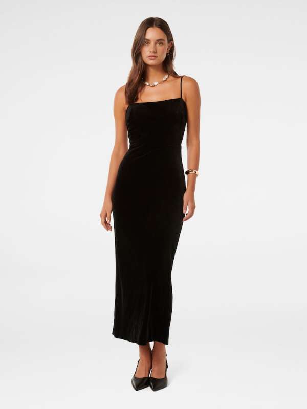 Velvet blackdress