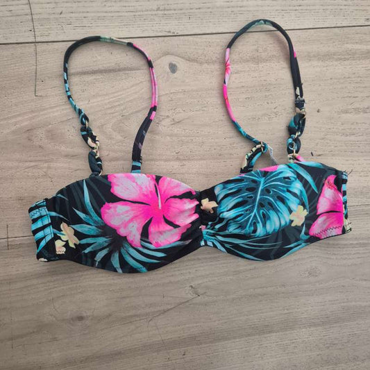 Flower bikinitoppur