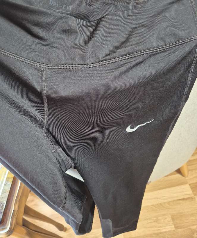 Nike svartar hnébuxur