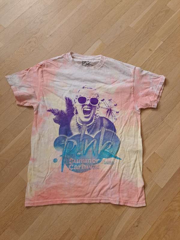 Pink bolur
