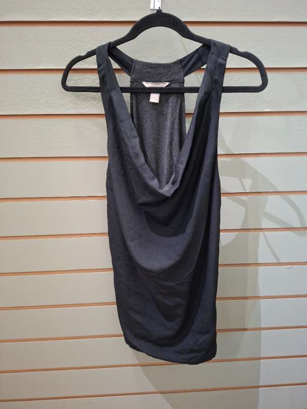 Banana Republic bolur