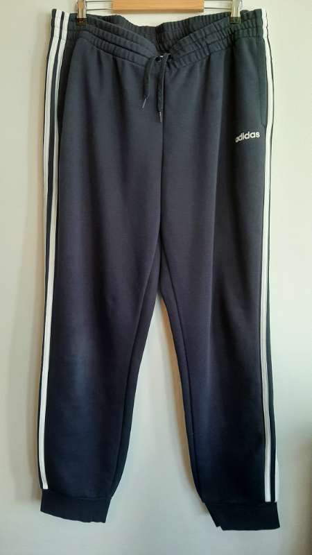 blár Adidas joggingbuxur