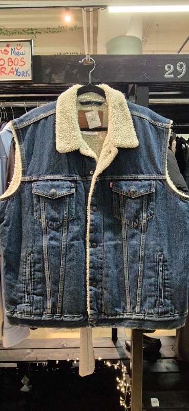 Levis vesti fóðrað