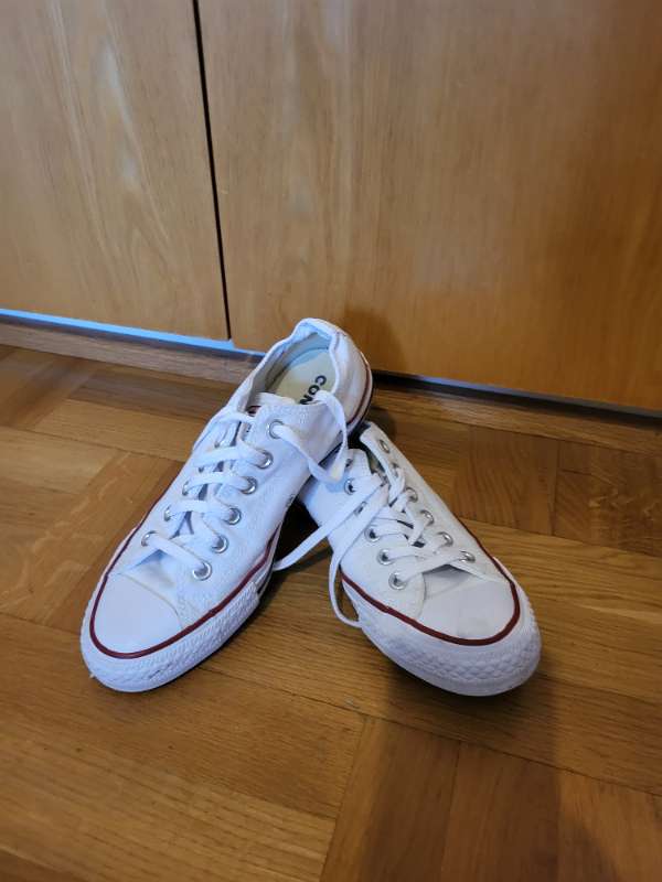 skór Converse hvítir