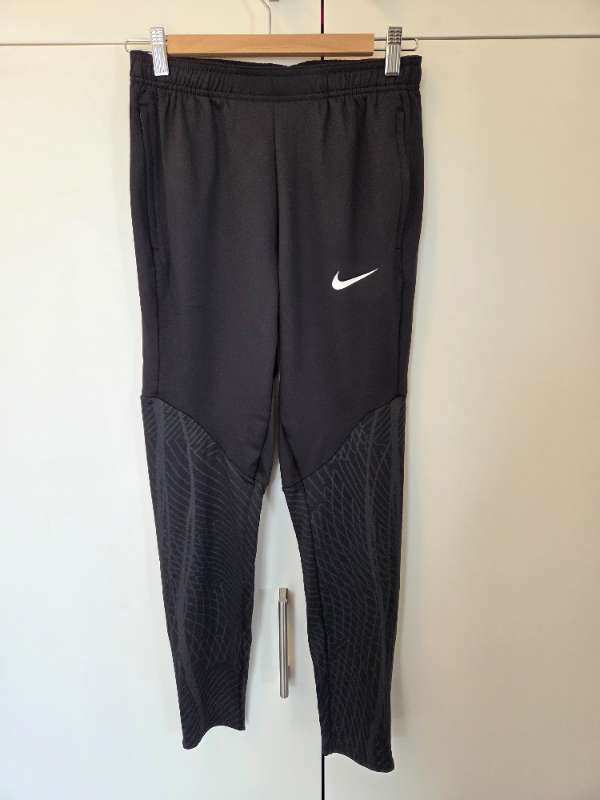 Nike track suit buxur S