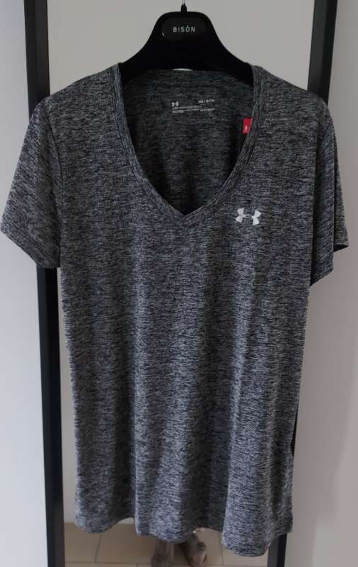 Under Armour bolur grár