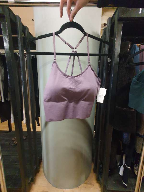 Famme crop top wine (nýtt)