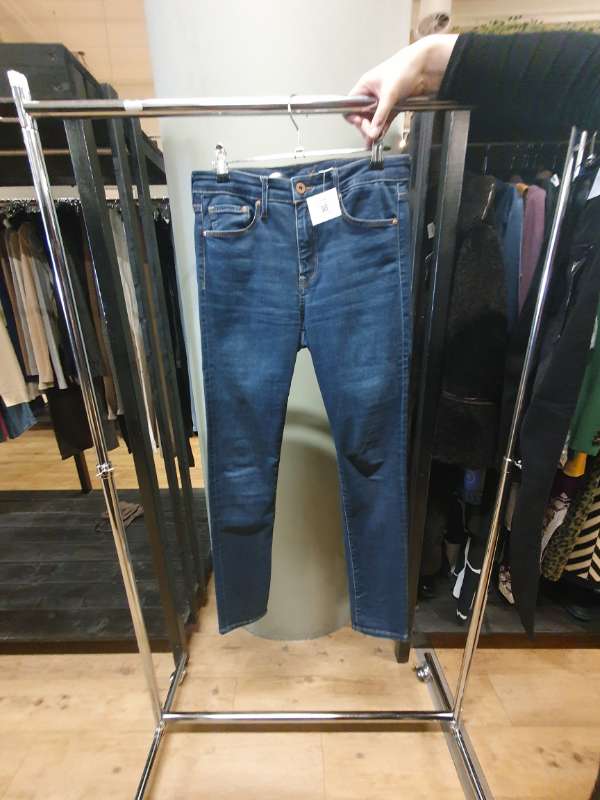 H&M shaping gallabuxur