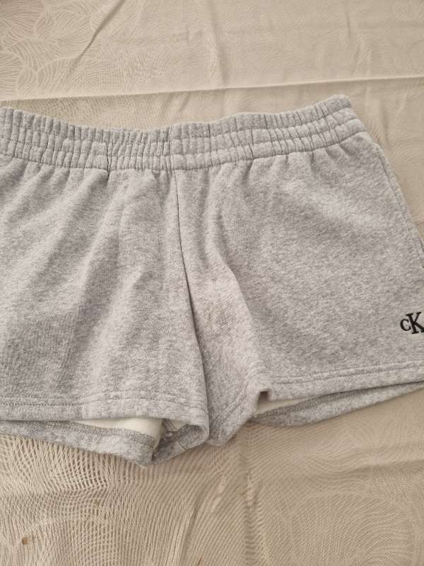 Calvin Klein stuttbuxur