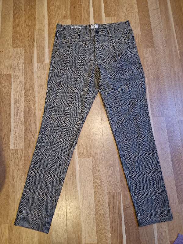 Jack & Jones - Gráar köflóttar buxur