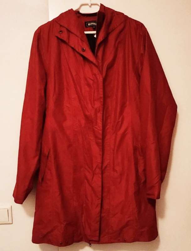 Birna Karen red coat