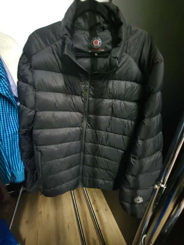 Icewear þunn úlpa