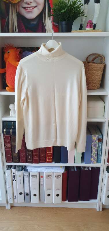 uniglo rúllukraga hvít A