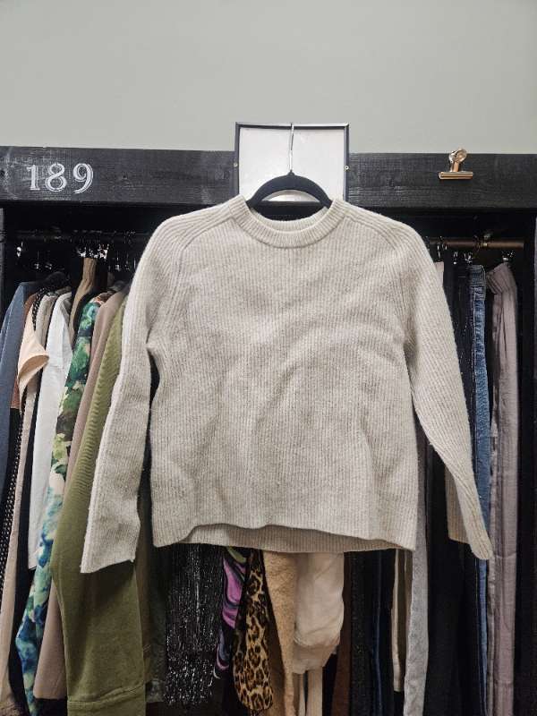 Uniqlo ullarpeysa (eins og S)