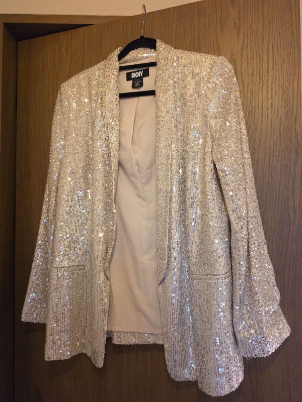 Silfur blazer DKNY