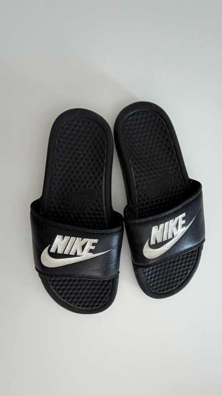 Nike sandalar