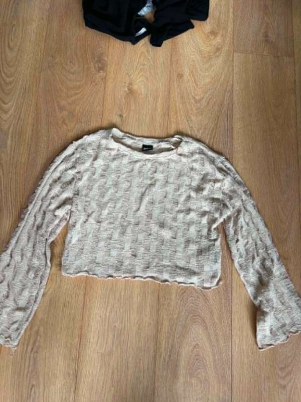 Peysa - Gina Tricot